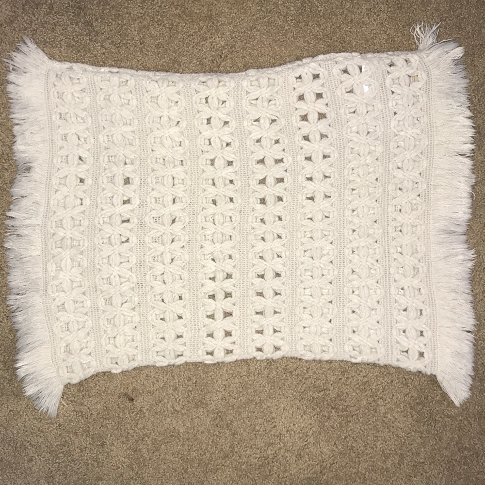 NWT White Scarf